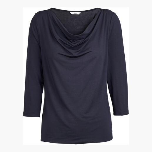 Vooraanzicht van het Modal Micro-Waterfallkraag-shirt in zwart op een witte achtergrond