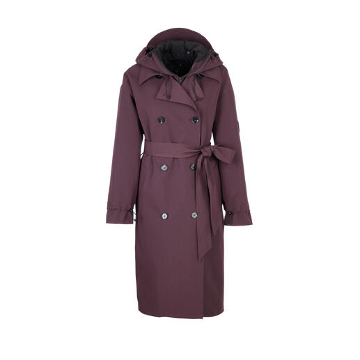 Vooraanzicht van een bordeauxkleurige, veelzijdige trenchcoat met capuchon.