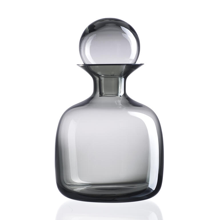 1,5 l-karaf Grijze 1,5 l karaf van de ASA Design-collectie met een ronde deksel.