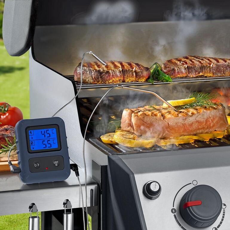 Draadloze thermometer toont de temperatuur op de grill.