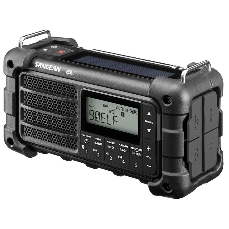 Digitale survivalradio met LCD-display en verschillende knoppen in een schuin perspectief.