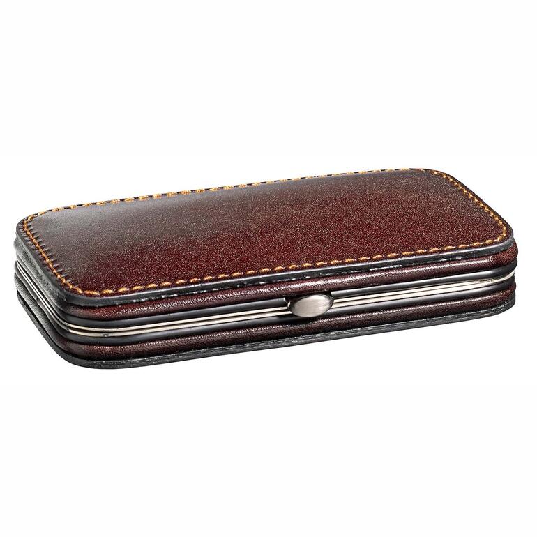 Perfect opgeborgen in de 1,8 cm platte etui met robuust, precies sluitend roestvrijstalen frame.