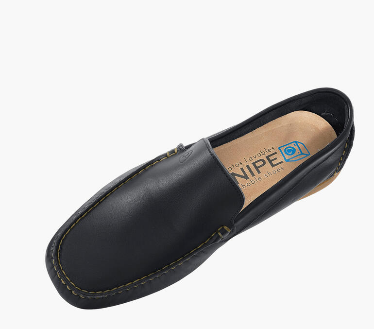 Bovenaanzicht van zwarte Snipe®-leren instappers met intern logo.