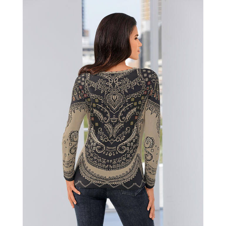 IVKO jacquardvest Achteraanzicht van een IVKO jacquardvest met gedetailleerd patroon.