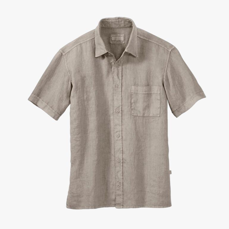 Zandkleurige vintage linnen shirt met korte opgestikte zak.