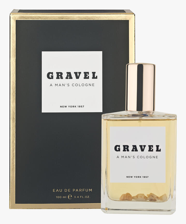 Gravel Eau de Parfum Spray in de verpakking op een elegante achtergrond.