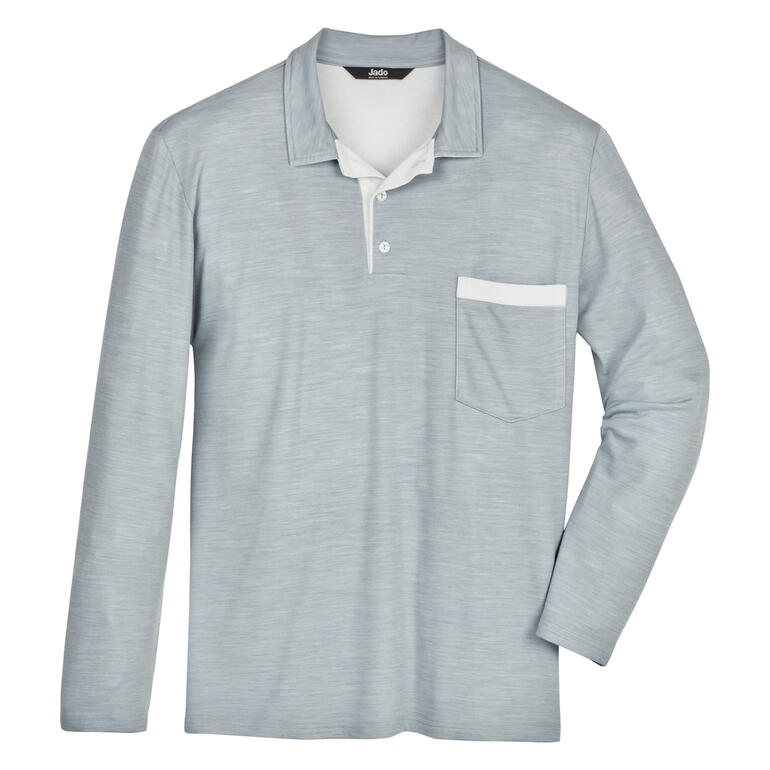 Bovenstuk van de lichtblauwe doubleface pyjama, plat gelegd
