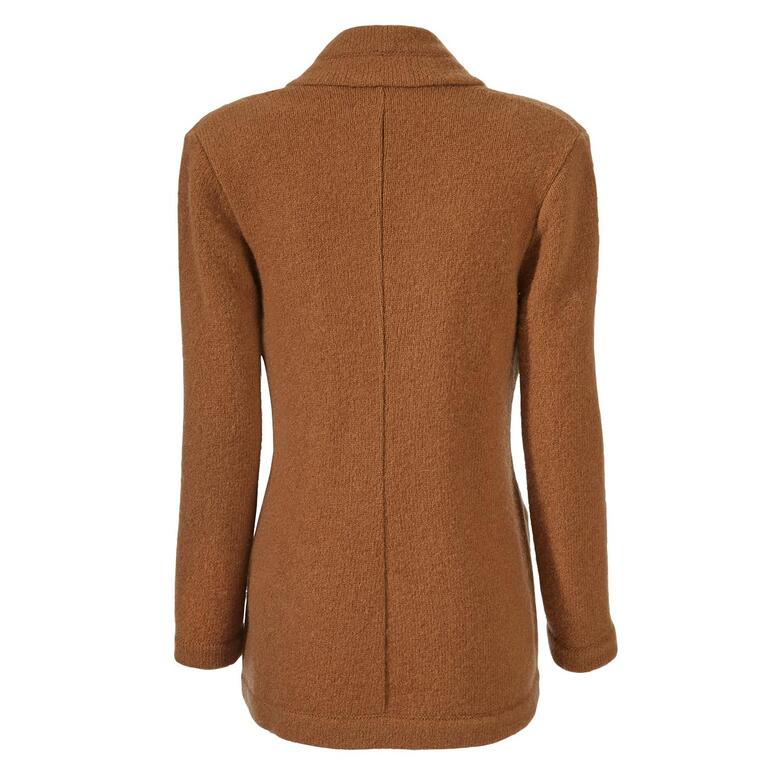 Achteraanzicht van de bruine Softwalk-jack van Mirabell, toont de snit.