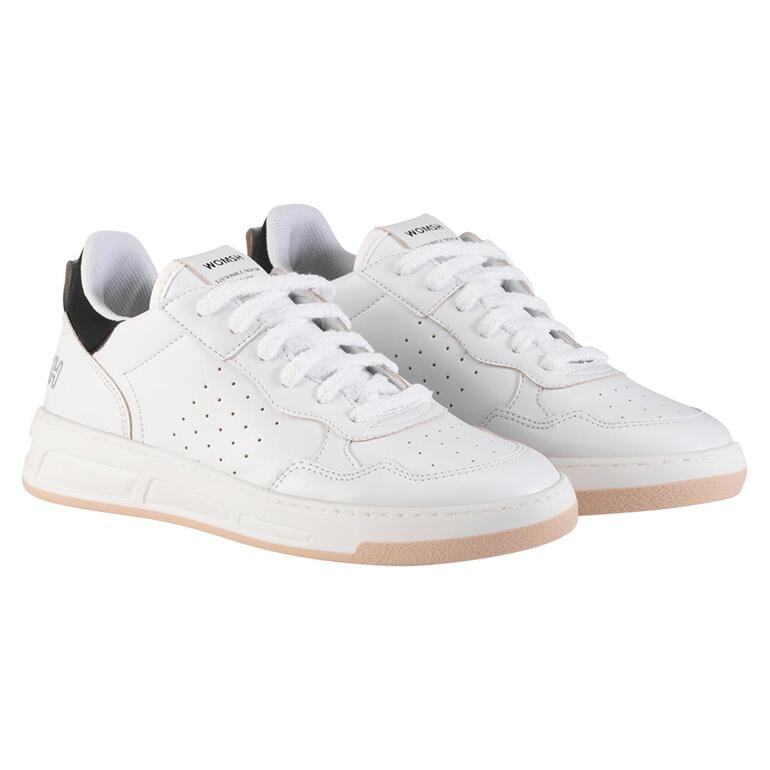 WOMSH vintage sneakers in wit, lichte zijaanzicht.