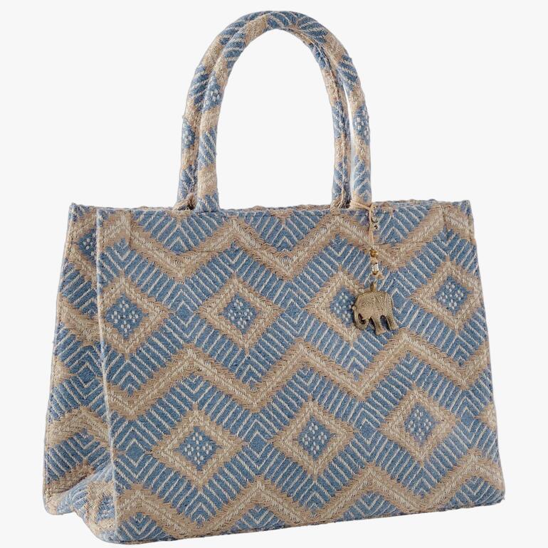 Voorkant van een Anokhi jacquard tote bag in blauw/natuur met gedetailleerd patroon.