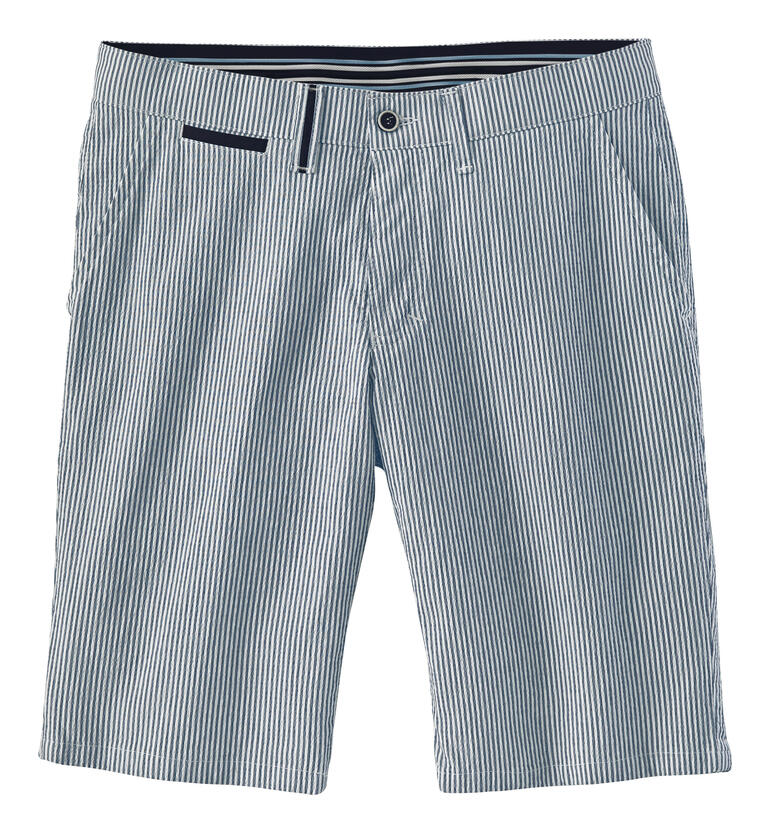Gestreepte Seersucker bermuda's in blauw en wit met zijzakken.