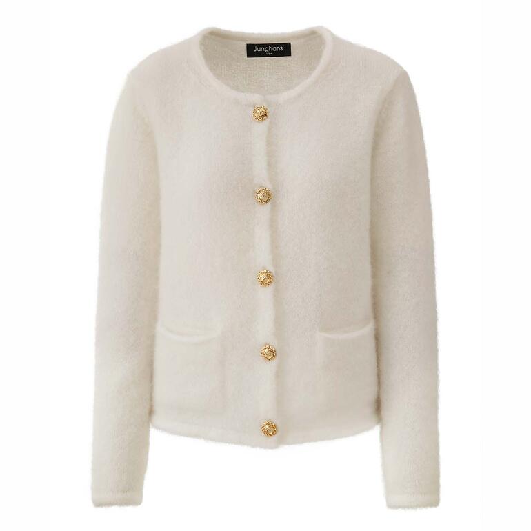 Witte mohair cardigan met knopen en twee zakken.