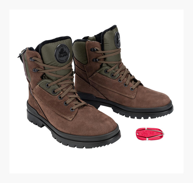 Pajar® Ice Gripper laarzen paar in bruin met antislipgespen.