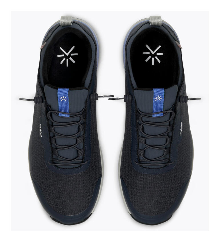 Bovenaanzicht van de Tropicfeel sneaker in donkerblauw met blauwe accenten.