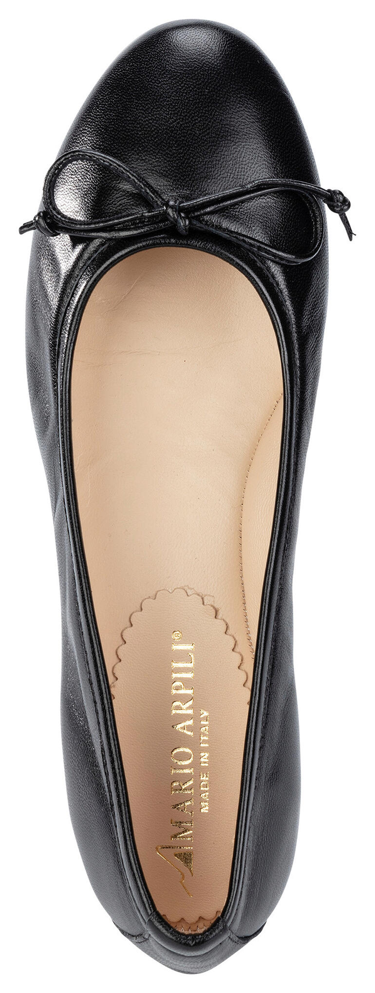 Bovenaanzicht van Mario Arpili ballerina's in zwart met strik.